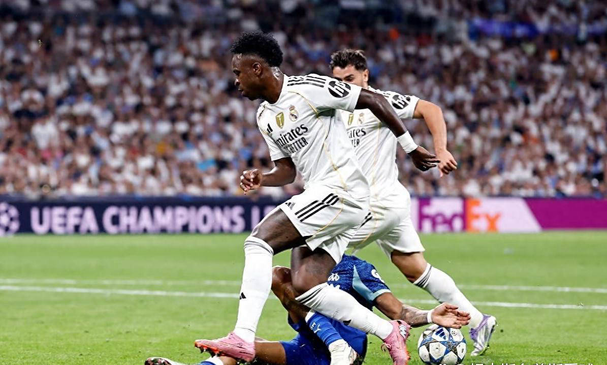 九游体育-今夜皇家马德里状态回暖——西甲节点到来,悬念犹存,赛季目标并未改变-九游体育